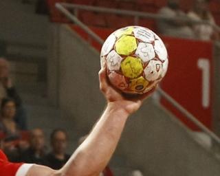 Andebol (II Divisão Nacional): São Bernardo e Sanjoanense medem forças hoje.