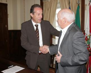 Aveiro e Ílhavo apertam a mão com aposta na gestão conjunta de projetos.