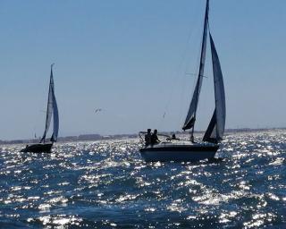 CNBB com 21 embarcações no Boca da Barra a Vela  Motor .