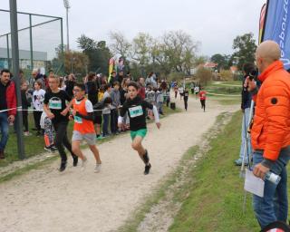 Aveiro: Cerca de 1500 alunos participam no corta-mato municipal.