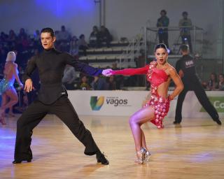 Vagos: Dança desportiva reúne atletas no pavilhão municipal.