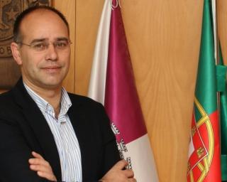 Autarcas do CDS em debate sobre descentralização.