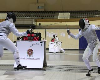 Sangalhos: CAR recebe campeonato de esgrima em juniores.