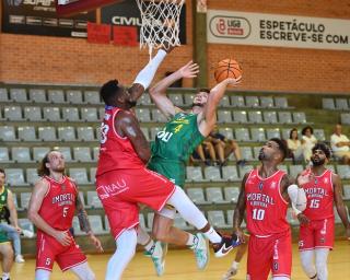 Basquetebol: Esgueira, Ovarense e Oliveirense entram a vencer na Liga.