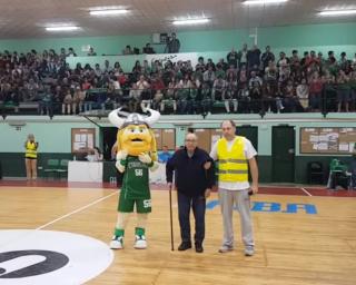 Basquetebol: Esgueira cai na Proliga no fim de semana em que se despede do sócio nº1.
