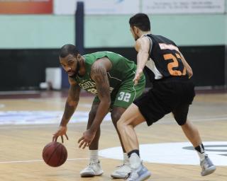 Basquetebol: Esgueira vence Terceira e isola-se no terceiro lugar.