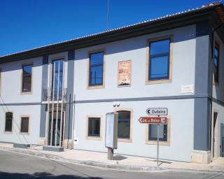 Junta de Freguesia de Eixo e Eirol mostra reabilitação do edifício sede.