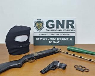 grn deteve 4 jovens suspeitos de furtos e agressoes