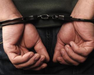 PSP deteve homem condenado por crimes de importunação e abuso sexual.