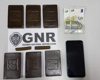 Oliveira do Bairro: GNR deteve suspeito de tráfico de estupefacientes.