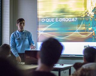 IDL muda de mãos e apresenta novo projeto educativo.