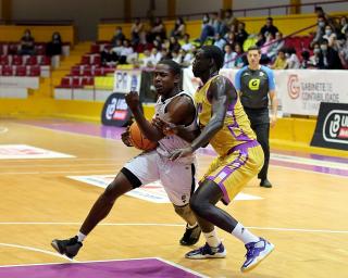 Basquetebol: Illiabum desce à Proliga.
