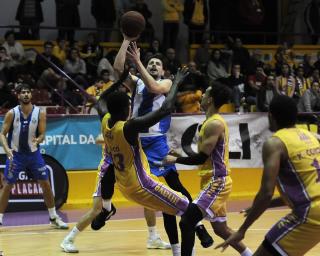 Basquetebol: FC Porto eliminou Illiabum da Taça.