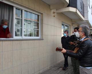 Ílhavo leva palavra amiga a idosos em situação de isolamento no dia 24 de Dezembro.