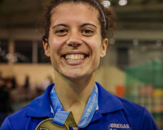 Jennifer Gomes é vice campeã de Portugal de provas combinadas em pista coberta.