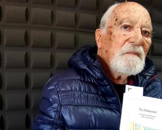 João Lemos apresenta obra “A origem do Moliceiro e dos seus painéis”.