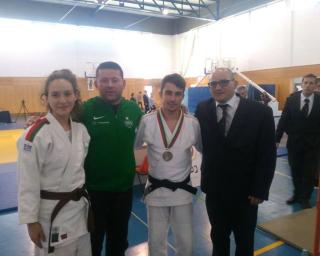 Atleta da AAUAv medalha de prata em campeonato de judo sub23.