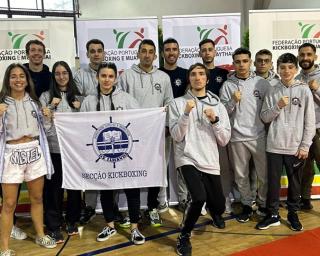 Os Ílhavos com 7 pódios e apuramentos para o nacional de  Kickboxing.