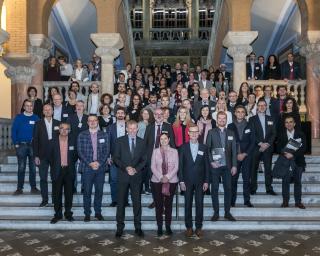 Universidade de Aveiro integra projeto de modelo de ensino inovador lançado em Barcelona. Universidade Europeia ECIU nasce para abordar desafios da sociedade de hoje.