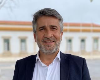 Aveiro: Manuel Oliveira de Sousa apresenta Moção e pede tempo para projeto vencedor.