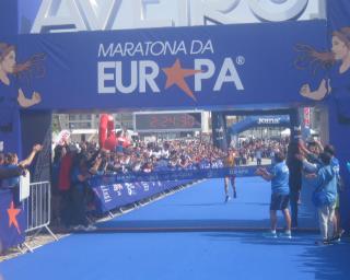 Maratona da Europa reúne milhares em domingo de atletismo nas cidades de Aveiro, Gafanha da Nazaré e na Praia da Barra.