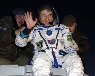 Aveiro: Astronauta brasileiro partilha experiência de viagem ao espaço.