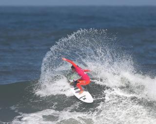 Costa Nova recebe surf e bodyboard no feminino.