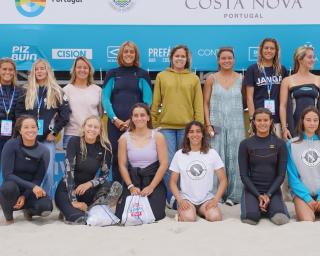 Surf na Costa Nova: Carolina Mendes em destaque no arranque, mas amanhã a luta será renhida.