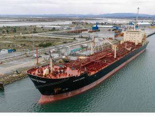 porto de aveiro bateu recorde no terminal de graneis liquidos.