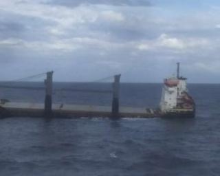 Southwester naufragou ao largo de Espinho quando estava a ser rebocado para Leixões.