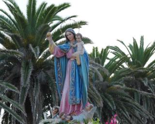 Costa Nova: Festa em honra de Nossa Senhora da Saúde anima a praia.