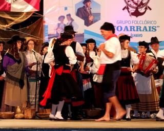 O Arrais promove festival de folclore na Barra.