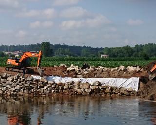 Prossegue a proteção da marginal do Rio Vouga entre Albergaria-a-Velha e Aveiro.