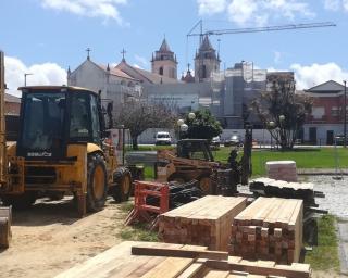 Condicionamento do trânsito na envolvente da requalificação do Jardim Henriqueta Maia em Ílhavo.