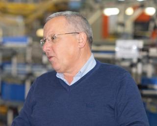Aveiro: Oli a produzir viseiras. O aspeto mais positivo é a solidariedade. Tenho a certeza absoluta que seremos melhores pessoas no futuro”- Antonio Oliveira.