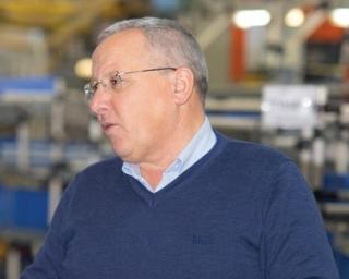 Oli já ofereceu 53 mil viseiras. 