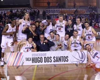 Basquetebol: Oliveirense vence Taça Hugo dos Santos pela primeira vez na sua história.