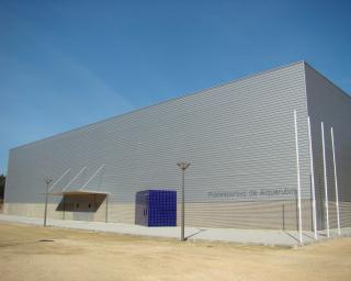 Município de Albergaria-a-Velha investe mais de 30 mil euros na cobertura do Pavilhão de Alquerubim.