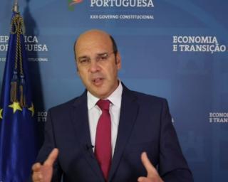 Ninguém tem a mesma intensidade quanto a verbas a fundo perdido para as empresas - Ministro da Economia.