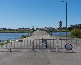 Ponte da Vista Alegre interdita temporariamente à circulação.