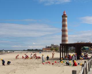 Praias da Barra e Costa Nova estreiam áreas de sombreamento.