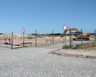 Câmara da Murtosa investe na construção de três armazéns de apoio à Arte Xávega, na praia da Torreira.