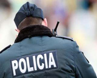 PSP investiga em Braga caso de violência doméstica com ameaças a mulher em Aveiro.