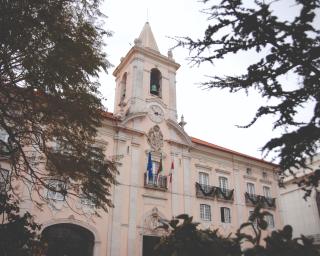 Aveiro: PS contesta aumento de rendas de habitação social..