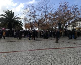 Cerca de meio milhar Juntos pelo Rossio contra intervenção camarária.