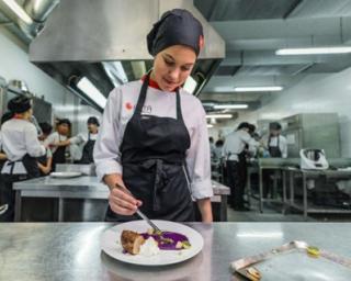 restaurante da efta reabre a 25 de Novembro