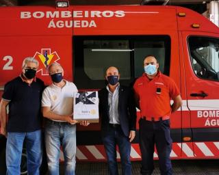 Águeda: Clubes rotários oferecem viseiras aos bombeiros.