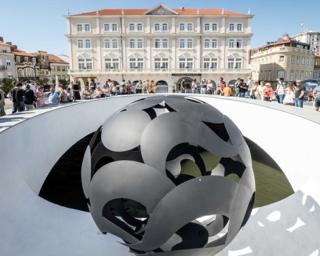 Aveiro: Escultura de Rui Chafes inaugurada no Dia de Portugal.