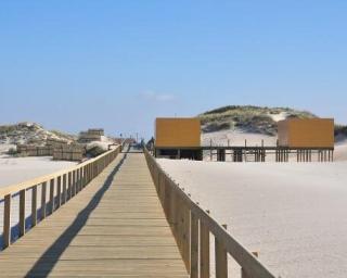 Aveiro: Câmara cede gestão do apoio de praia a associação cultural de São Jacinto.