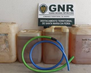 GNR de Santa Maria da Feira: Homem detido em flagrante por furto de combustível.